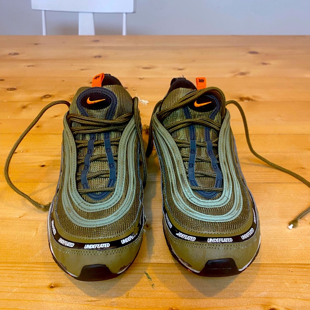 Nike Air Max Size 9